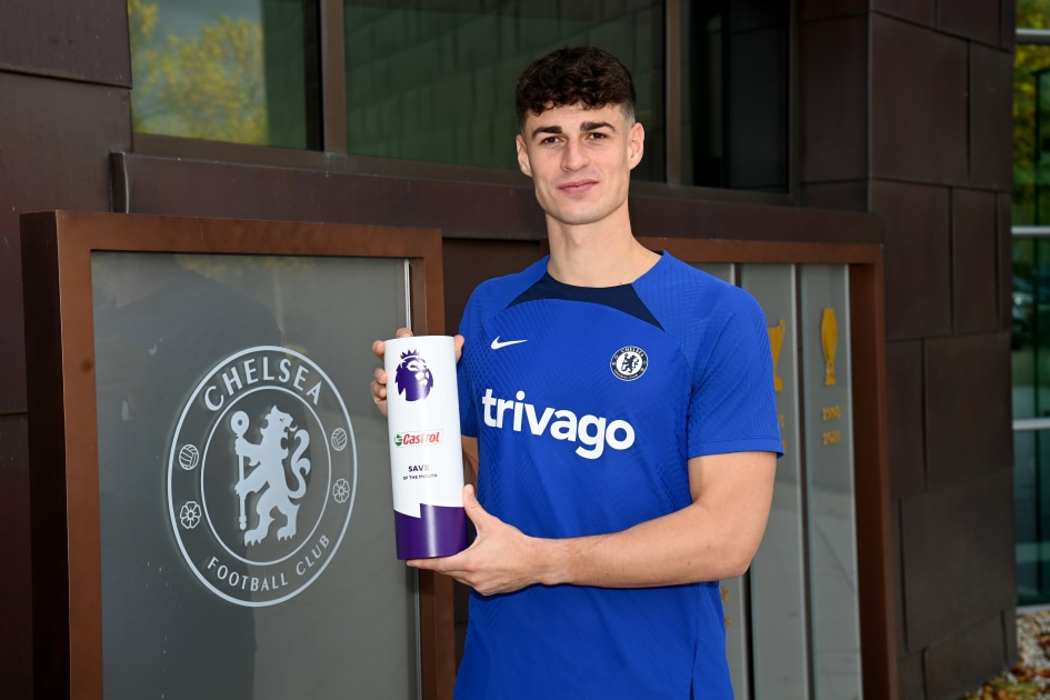 Kepa lands goalkeeper award news official site chelsea football club